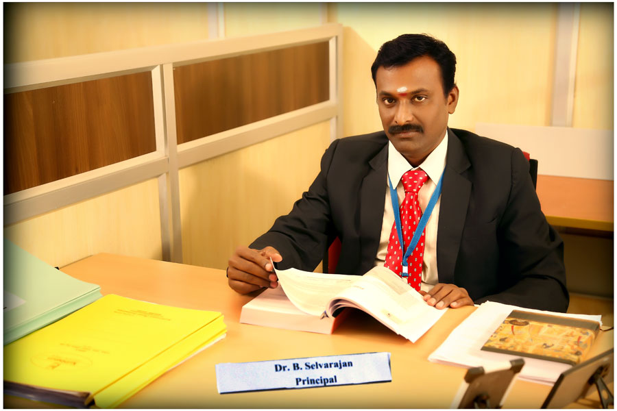 Dr. Selvarajan, Principal, OAA-MAVMM School of Management